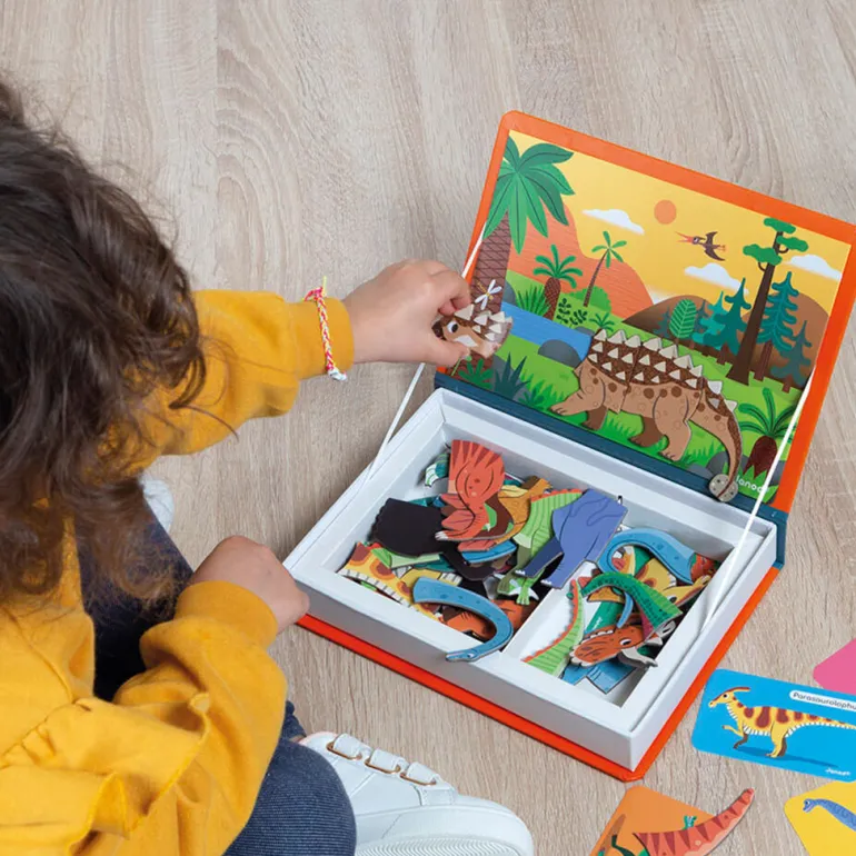 Janod Magnetic Book, 40 Pieces – Dinosaur