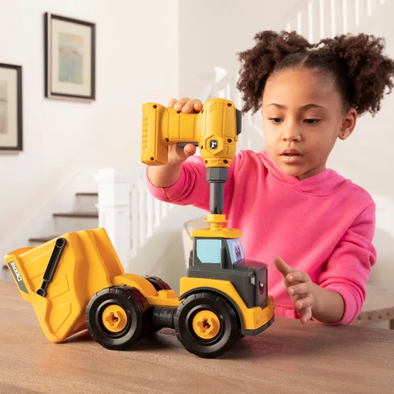 John Deere, Build a Dump Truck Kit