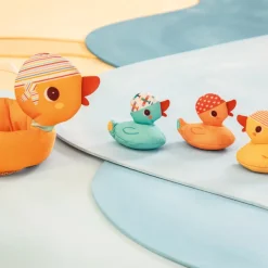 Lilliputiens Bath Toy, Mother Duck and Ducklings