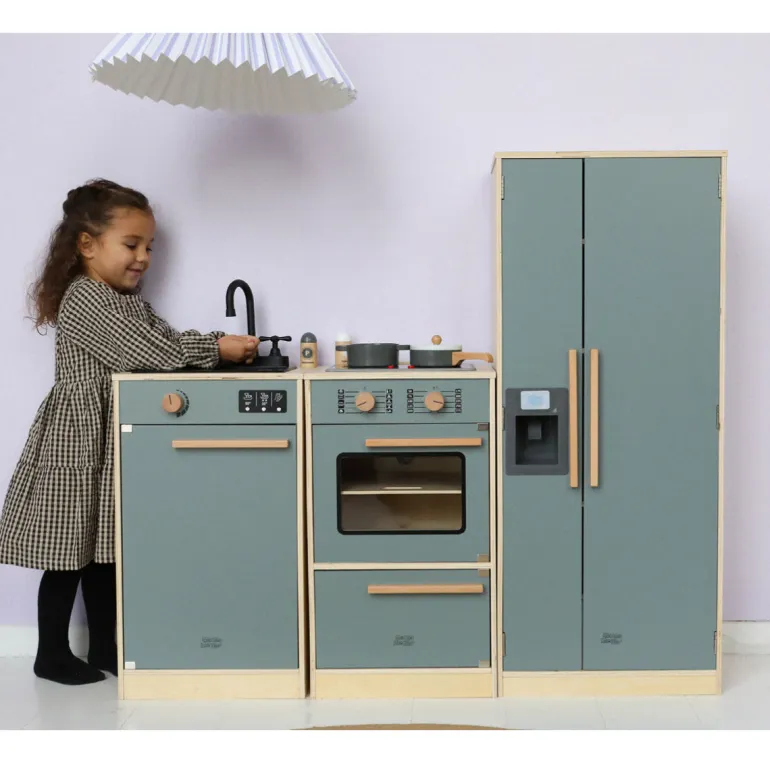 MaMaMeMo Stove with Oven and Hot Plates - Cherry Blossom