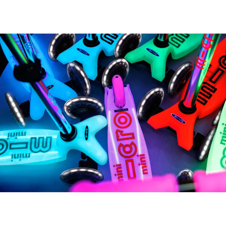 Micro Scooter, Mini Deluxe Glow LED Plus – Frosty Pink
