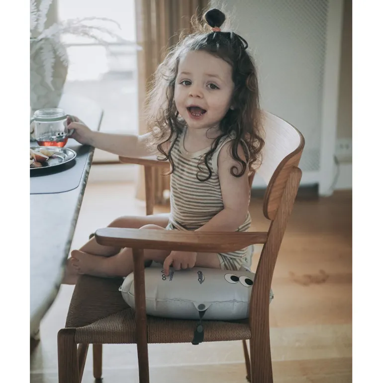 Noui Noui Have a Seat, Inflatable Seat Cushion for Children - Wheels