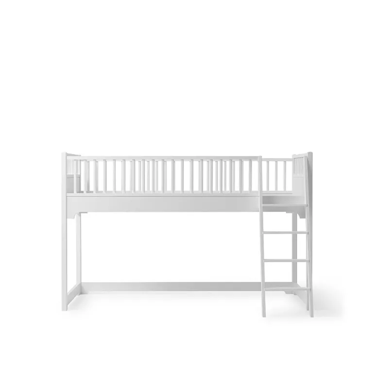 Oliver Furniture Classic Seaside Half-High Bed