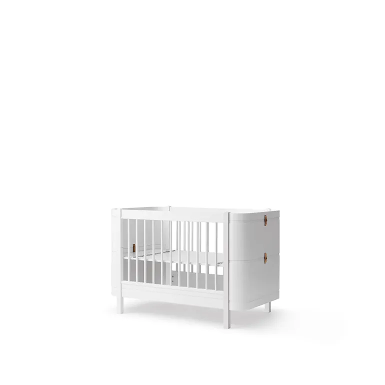 Oliver Furniture, Wood Mini+ Crib, excluding Junior Kit - White