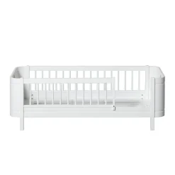 Oliver Furniture, Wood Mini+ Junior Bed - White