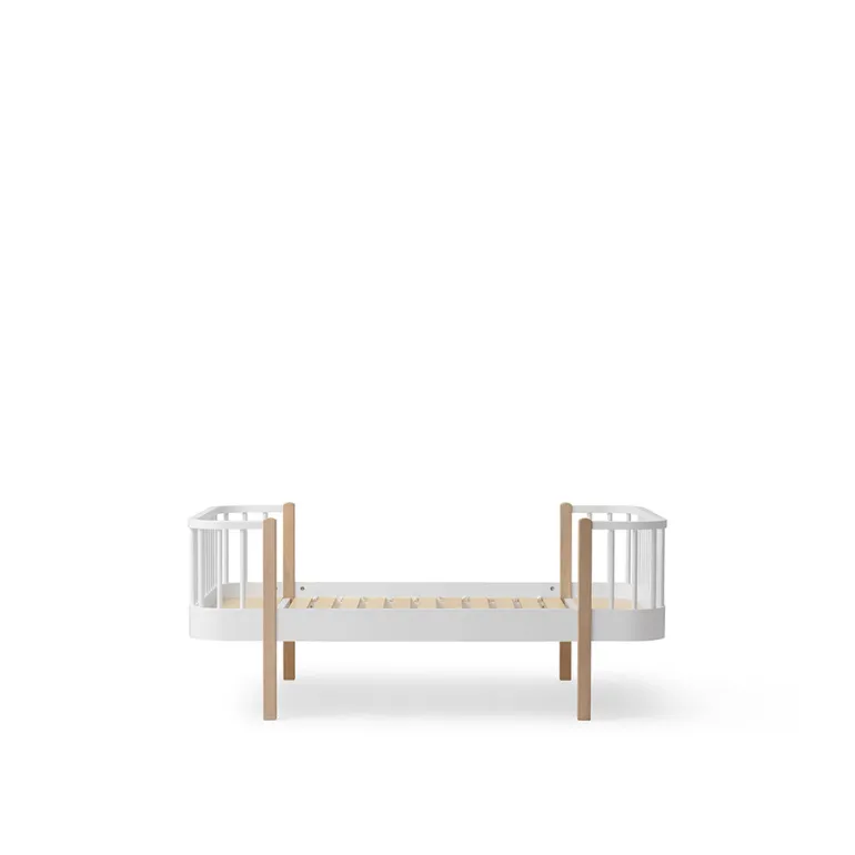 Oliver Furniture, Wood Original, Junior Bed - White/Oak