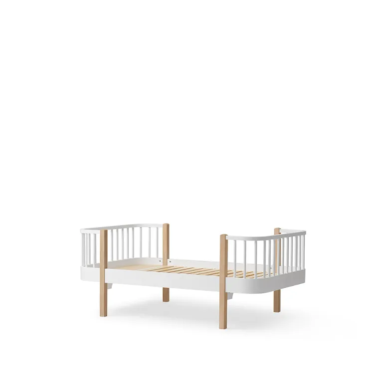 Oliver Furniture, Wood Original, Junior Bed - White/Oak