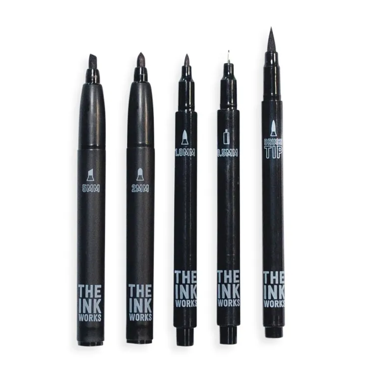 Ooly Black Pens Set of 5, The Ink Works Collection