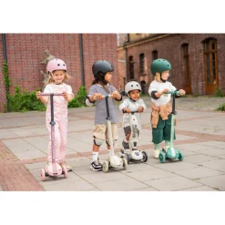 Scoot and Ride Highway Kick 3S, Kick Scooter - LED Ash