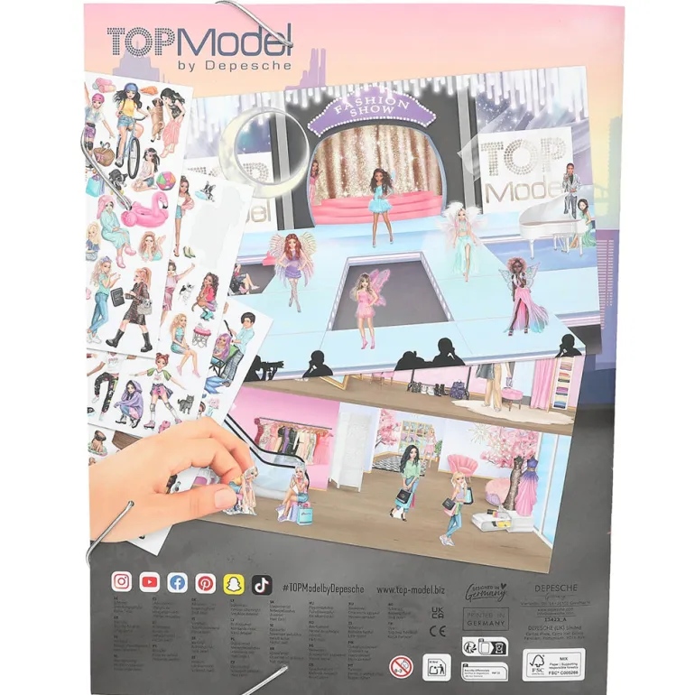 TopModel Sticker World, Sticker Book
